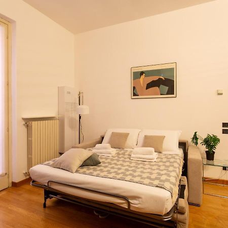 The Best Rent - Modern Apartment In The Center Milan Bagian luar foto
